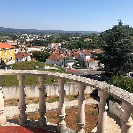 Casa Do Castelo * Alcobaça